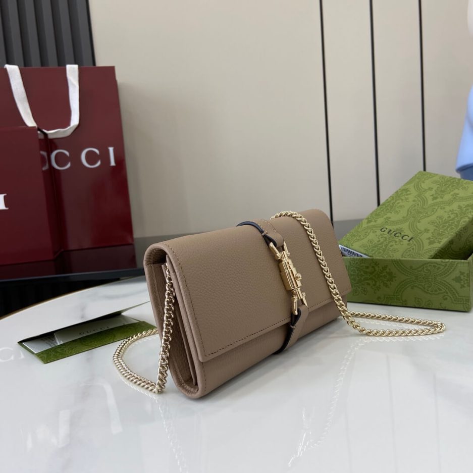 G*u*i jackie 1961 wallet on chain